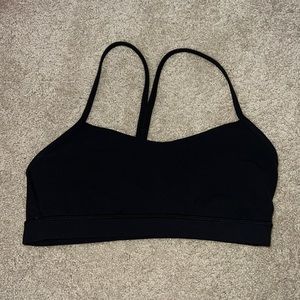 Black Flow-Y Lululemon Bra